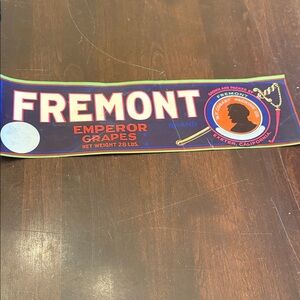 Fremont Emperor Grapes Label 28lb